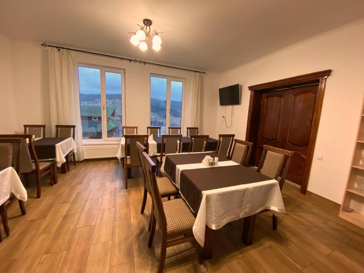Forrest Hotel Bukovel Ngoại thất bức ảnh